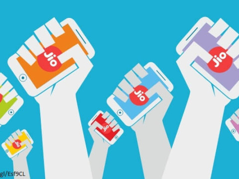 Speculations : JIO Launches A New Phone For Rs.500 Only